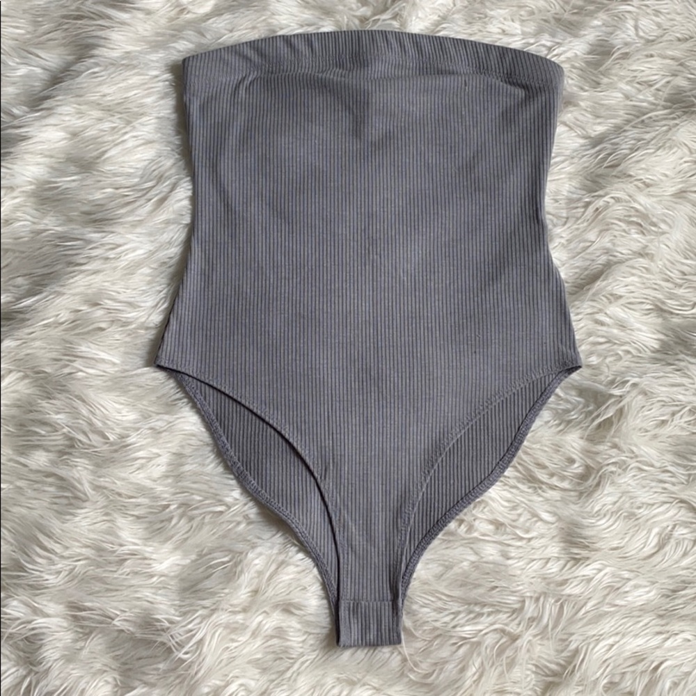 Forever 21 | Strapless Bodysuit